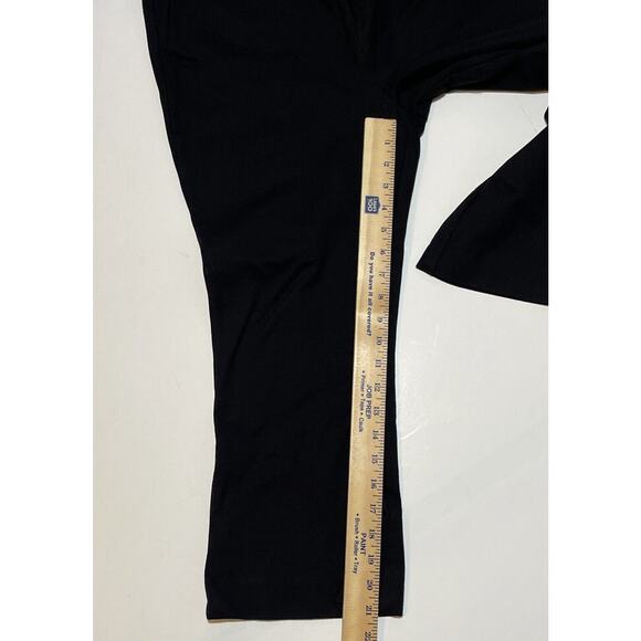 MAX & MIA Women’s Size XL Capri Pants Black Rayon Nylon Spandex - Picture 6 of 7